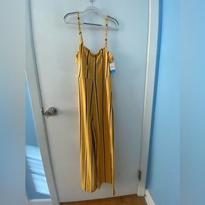 Yellow jumpsuit